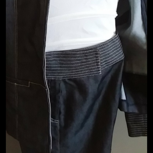 Jean looking Jacket Blazer (Sorry, Skirt No Longer Available) - Picture 4 of 4